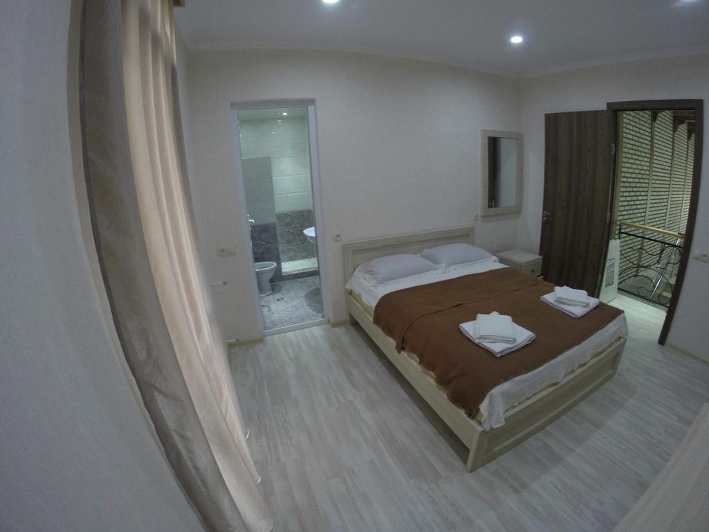 Guest House Rampa Tbilisi Bilik gambar